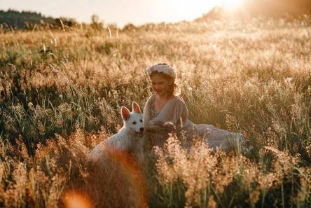 mädchen mit hund wieser marktbreit