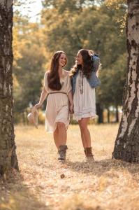 frauen im wald outdoorshooting in marktbreit